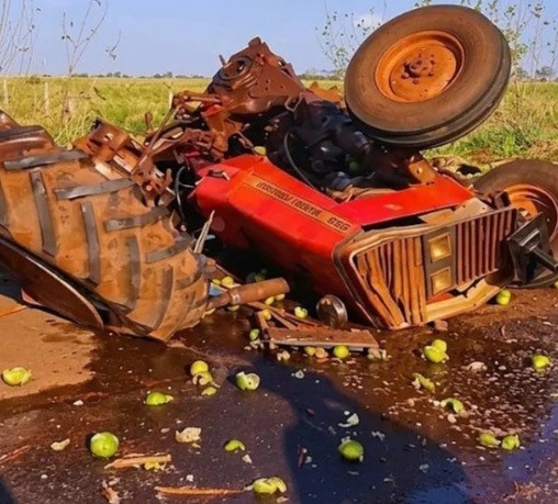 Mulher morre após trator ser atingido por carreta na rodovia MS-162