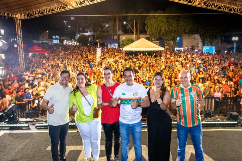 Naviraí dá um show na abertura do “Celebra 2026” e se prepara para a virada de ano