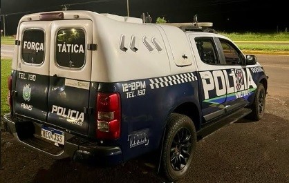 No Residencial Ipê em Naviraí, Força Tática cumpre mandado de prisão por ameaça