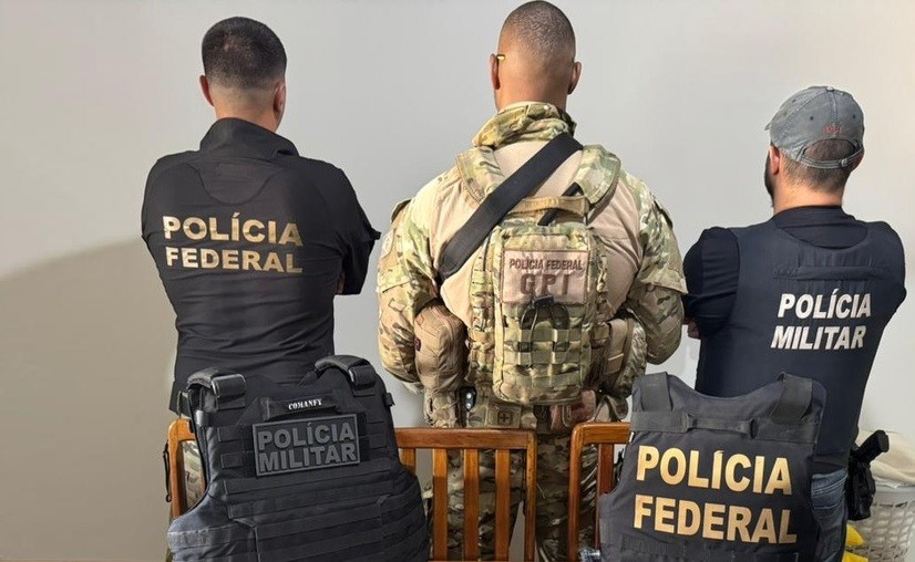 Sargento aposentado da PM é preso por tráfico internacional de armas