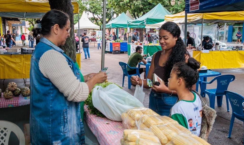 Prefeitura de Naviraí lançou o Ecoverdinho Domingo na Feira do Galo