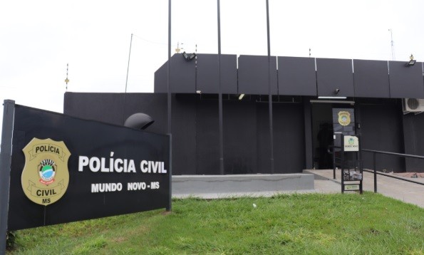 Jovem de 18 anos é estuprada por vizinho durante roubo de motocicleta