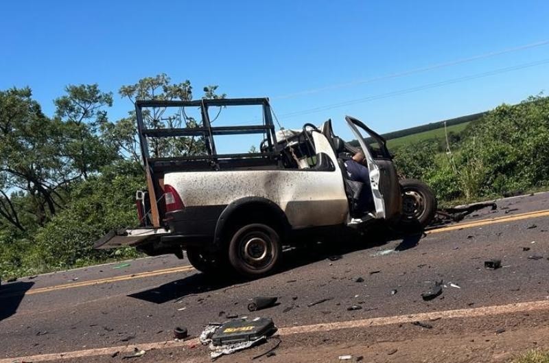 Identificada as vitimas do acidente envolvendo Fiat Strada e carreta na BR-163 em Naviraí