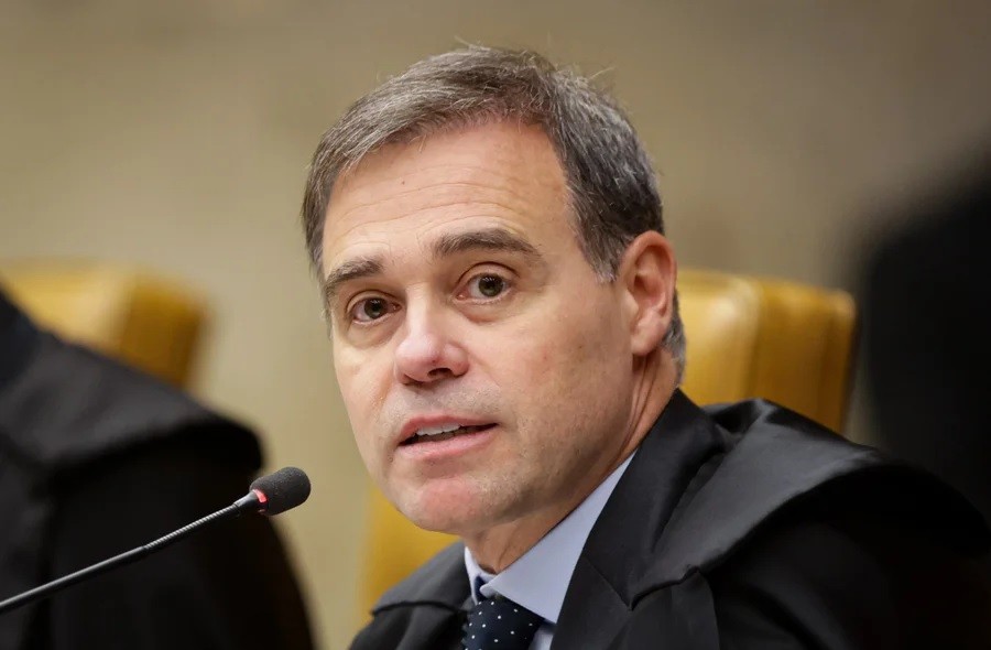 Após saída de Toffoli, André Mendonça é novo relator do caso Master no STF