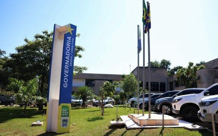 Governo de MS sanciona reajuste de 3,81% para servidores estaduais