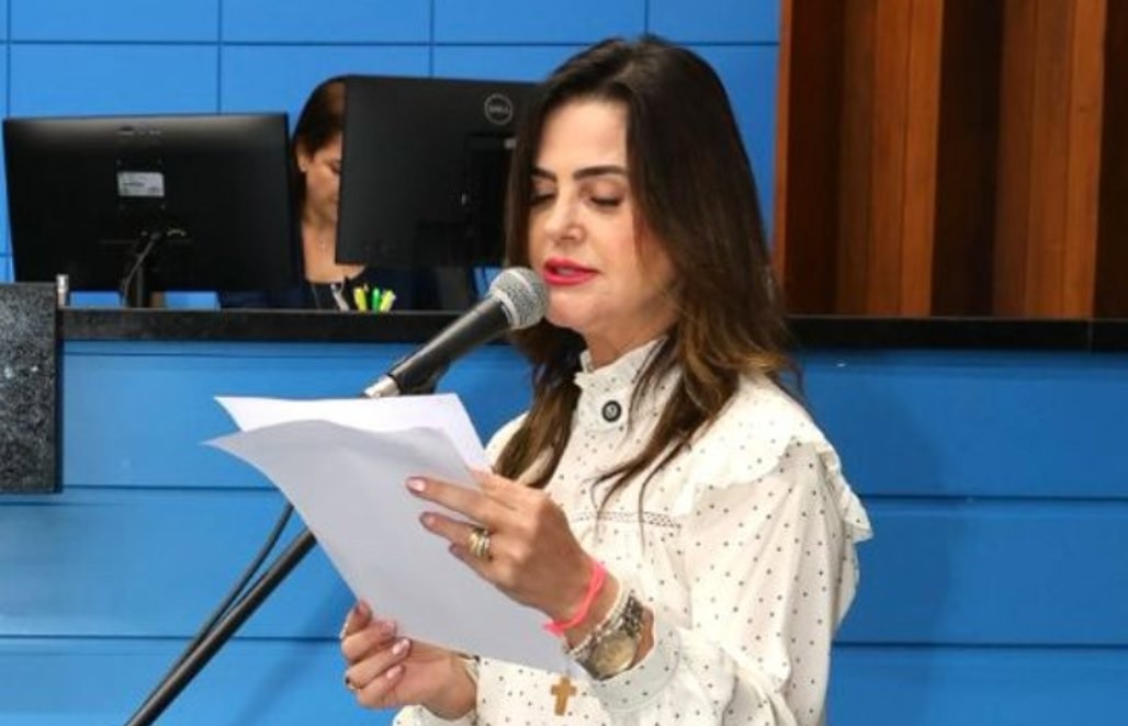 Mara Caseiro cobra operação tapa-buracos urgente na MS-475 em Glória de Dourados  