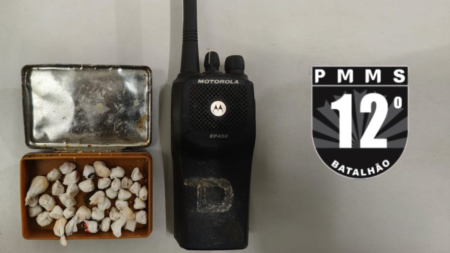 No Portal Residence em Naviraí, PM prende homem por tráfico de drogas e recupera objetos furtados