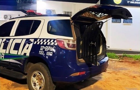 No Jardim Paraíso em Naviraí, homem é preso após agredir esposa e filha