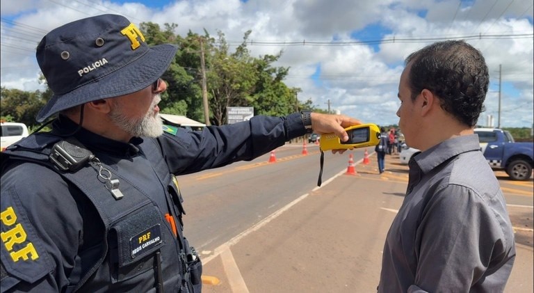 Zero Álcool no Trânsito: PRF realiza ação de combate à alcoolemia em MS