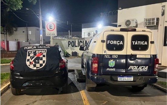 Em Naviraí, Força Tática detém homem por receptação, desobediência e direção perigosa