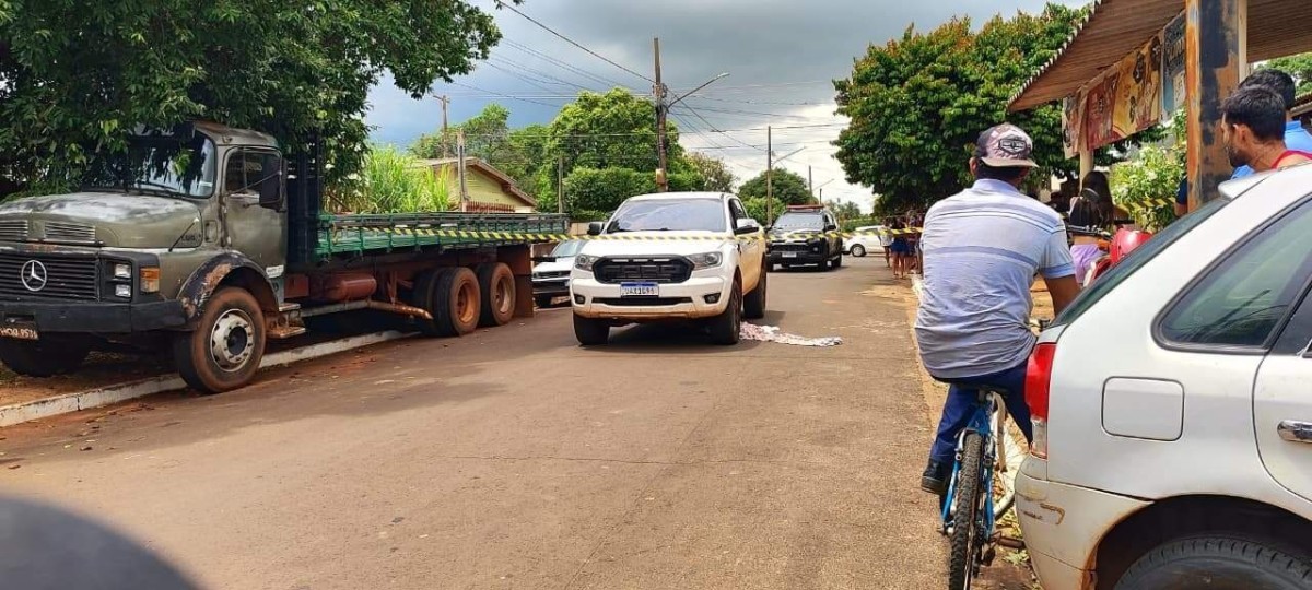 Criança de 2 anos morre atropelada enquanto brincava na rua em Deodápolis