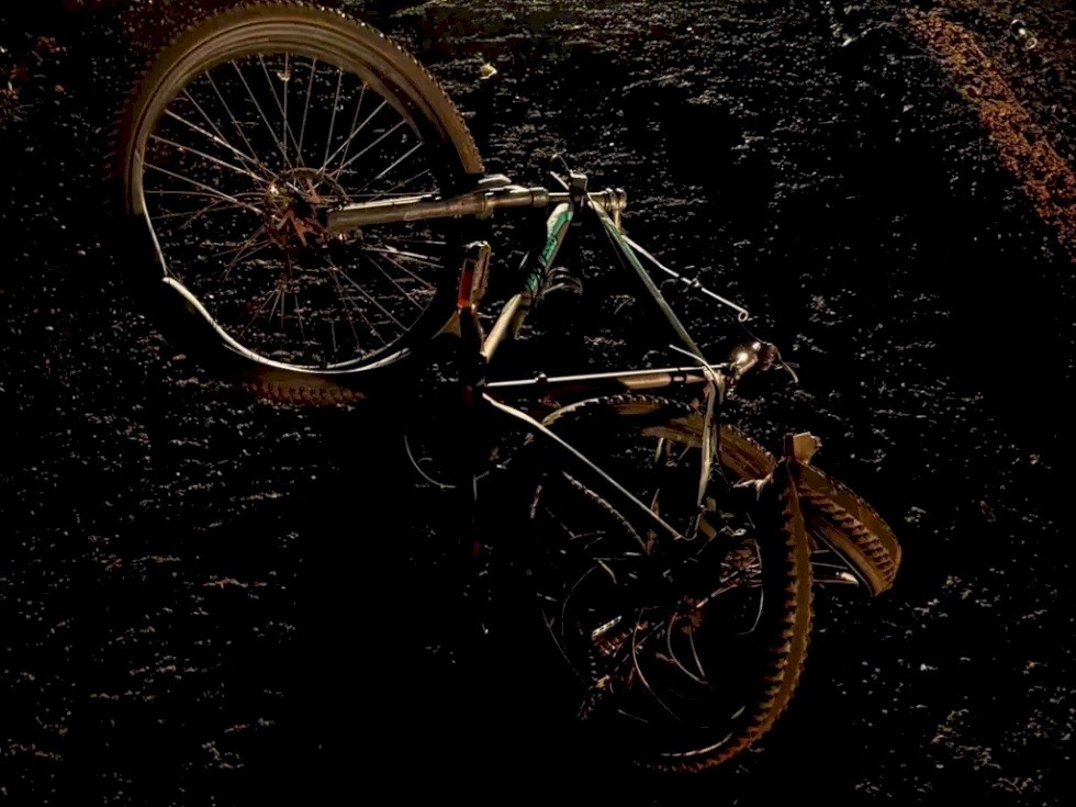 Ciclista morre atropelado na BR-376 entre Dourados e Fátima do Sul