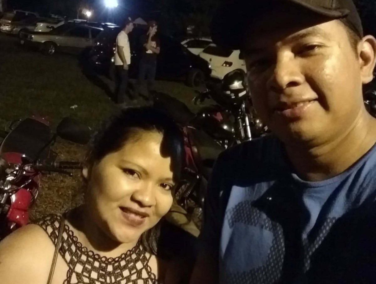 Casal em moto morre após colisão com carro em avenida de Aquidauana