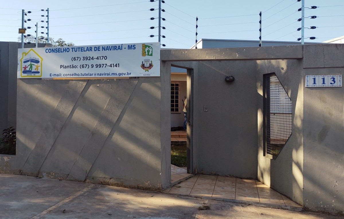 Conselheiro tutelar de Naviraí é afastado após suspeita de fazer imagens intimas da própria filha