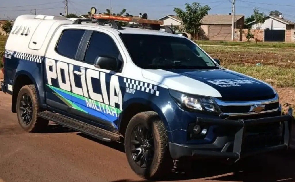 PM de Naviraí prende homem por tentativa de furto, dano e resistência