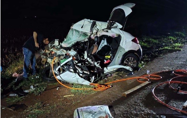 Acidente na BR-267 mata piloto de avião agrícola e adolescente de 13 anos