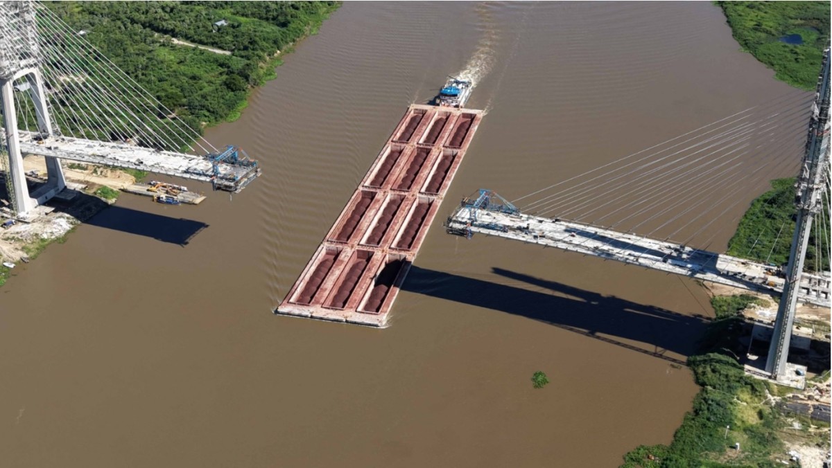 Faltam 100 metros para ponte unir Brasil e Paraguai em Porto Murtinho