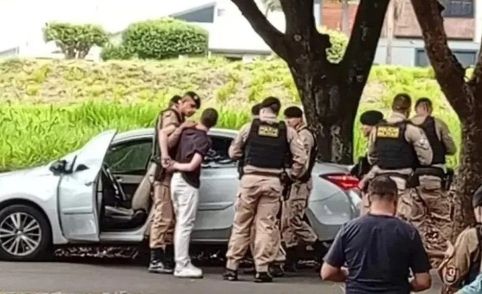 Médico formado em MS atira em paciente durante consulta no Paraná